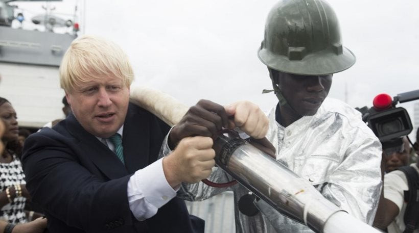 Ο Βρετανός ΥΠΕΞ «αναχαίτισε» πειρατές στη Νιγηρία (βίντεο)